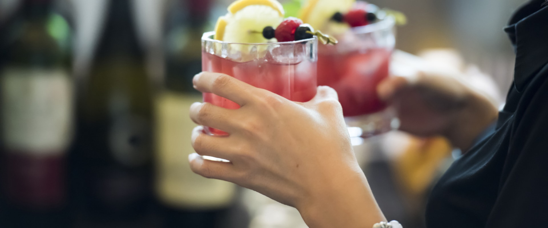 Can I Drink Alcohol After a Tooth Extraction?